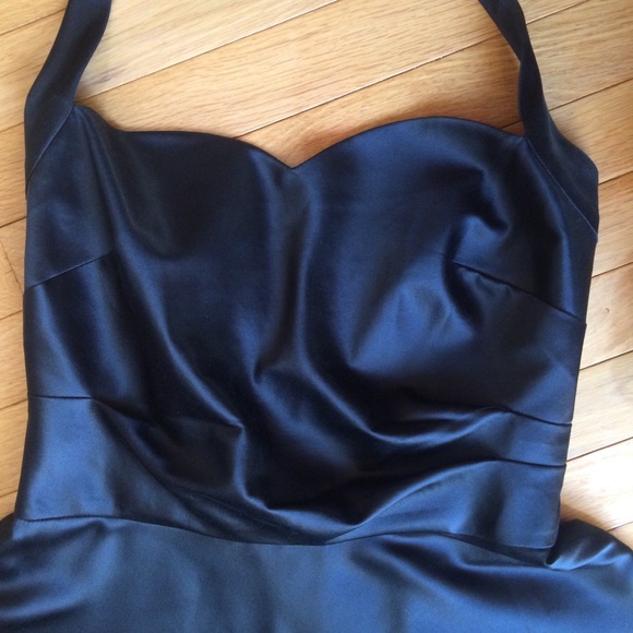 Phoebe Silk Sweetheart Halter Dress - Picture 2 of 8